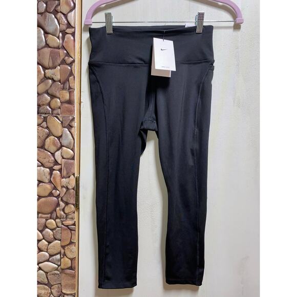 Nike Dri-Fit Black crop running leggings tight fit Size small - Picture 1 of 14